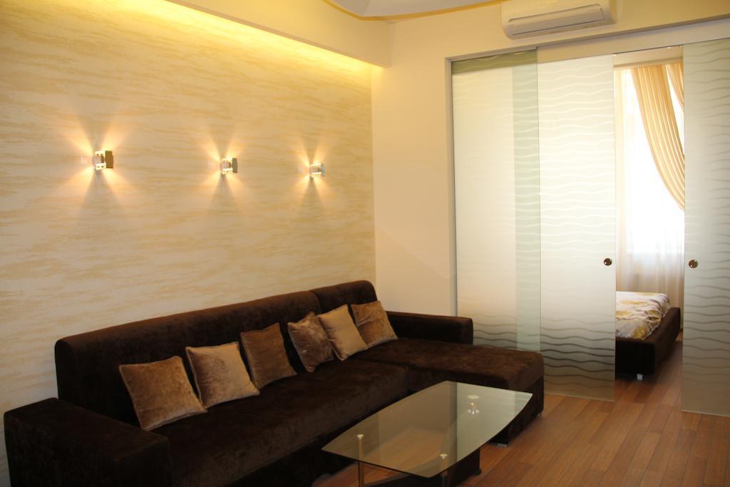 Apartment In Center Of Odessa חדר תמונה