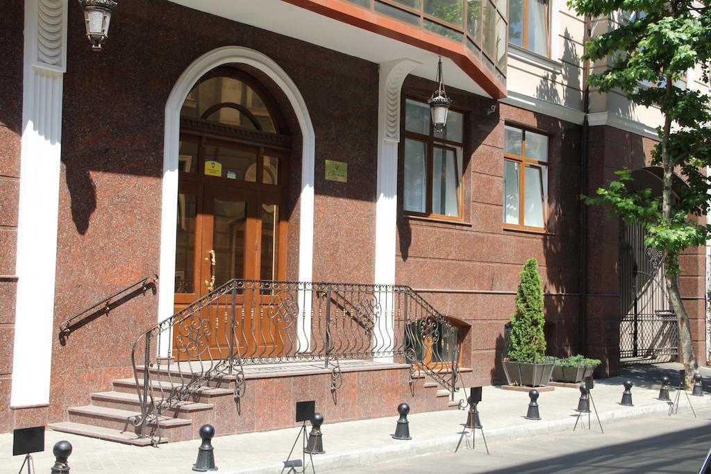 Apartment In Center Of Odessa מראה חיצוני תמונה